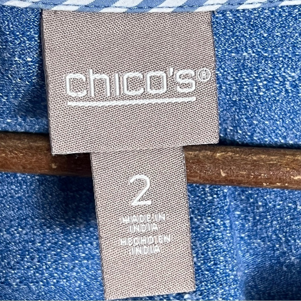 Chico’s Women’s Blue Mixed Media Top Shirt Size Medium Bubble Sleeve Peasant - Picture 5 of 10